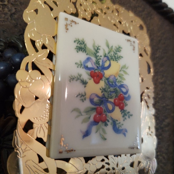 LENOX Christmas Tree Ornament - Picture 6 of 7